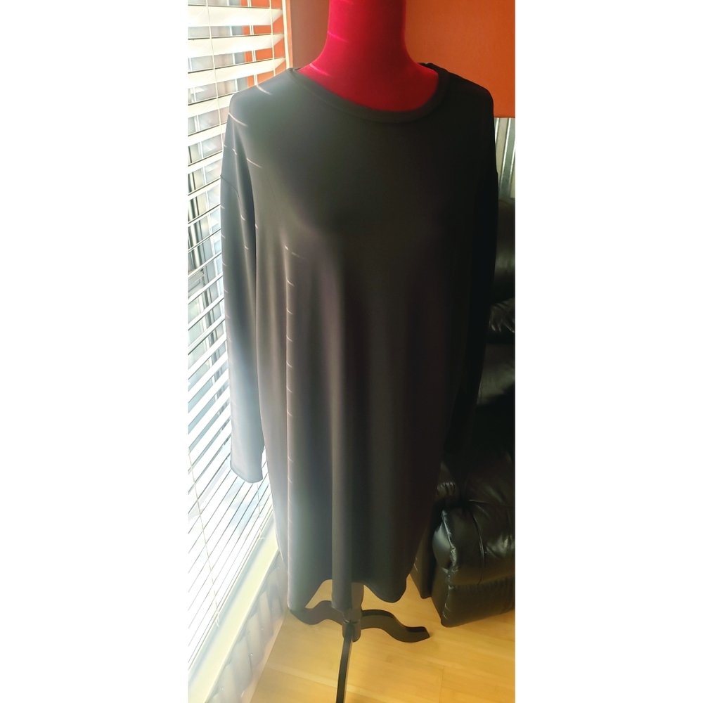 Super soft dress black dress !!